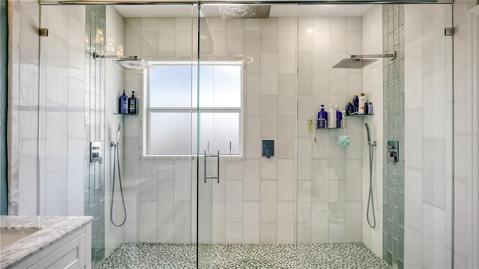 Image 33 of 65 For 7915 115th Avenue E