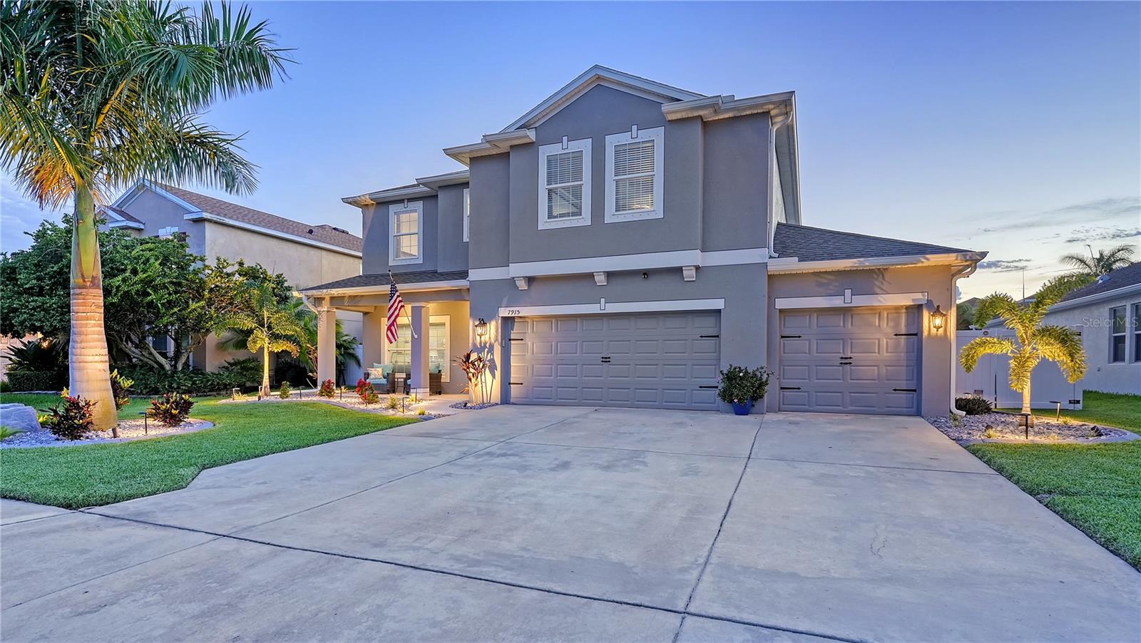 Image 4 of 65 For 7915 115th Avenue E