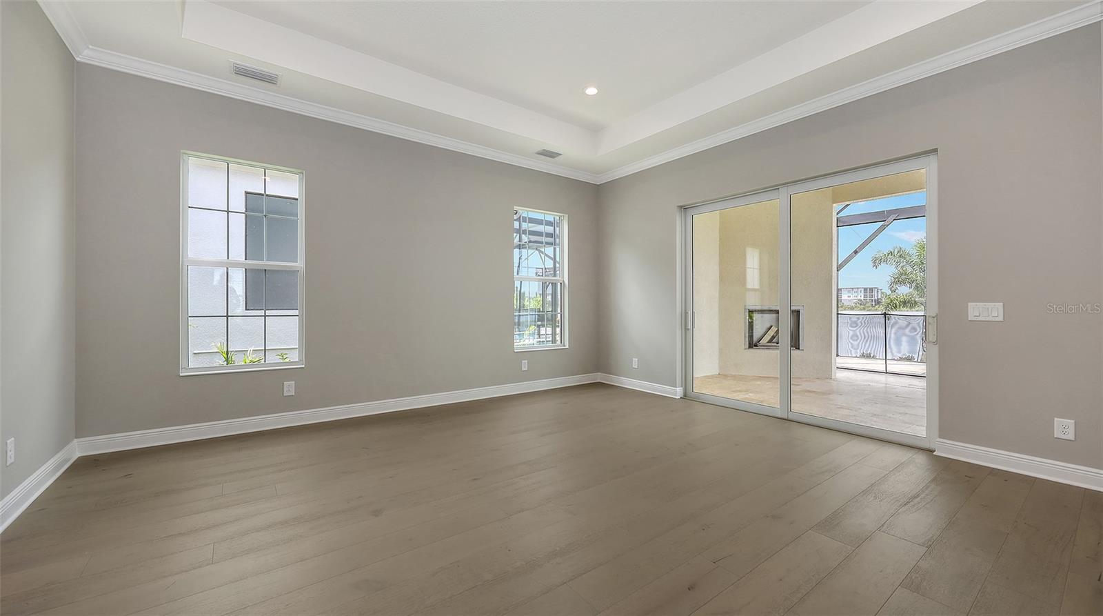 Image 19 of 56 For 6224 Isla Del Ray Avenue