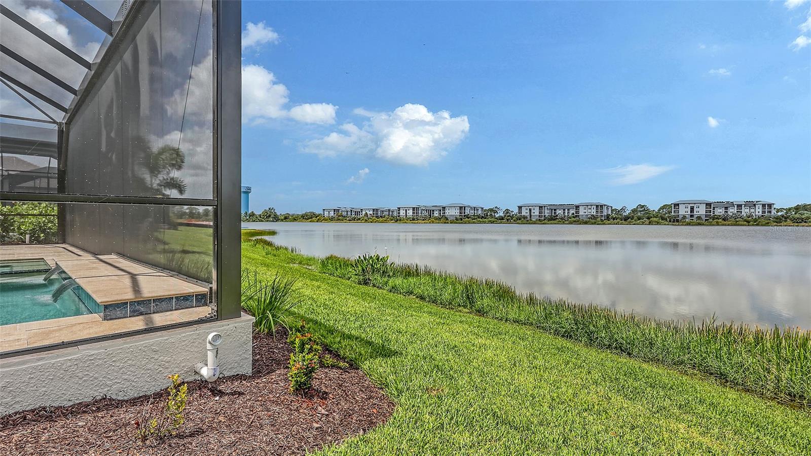 Image 47 of 56 For 6224 Isla Del Ray Avenue