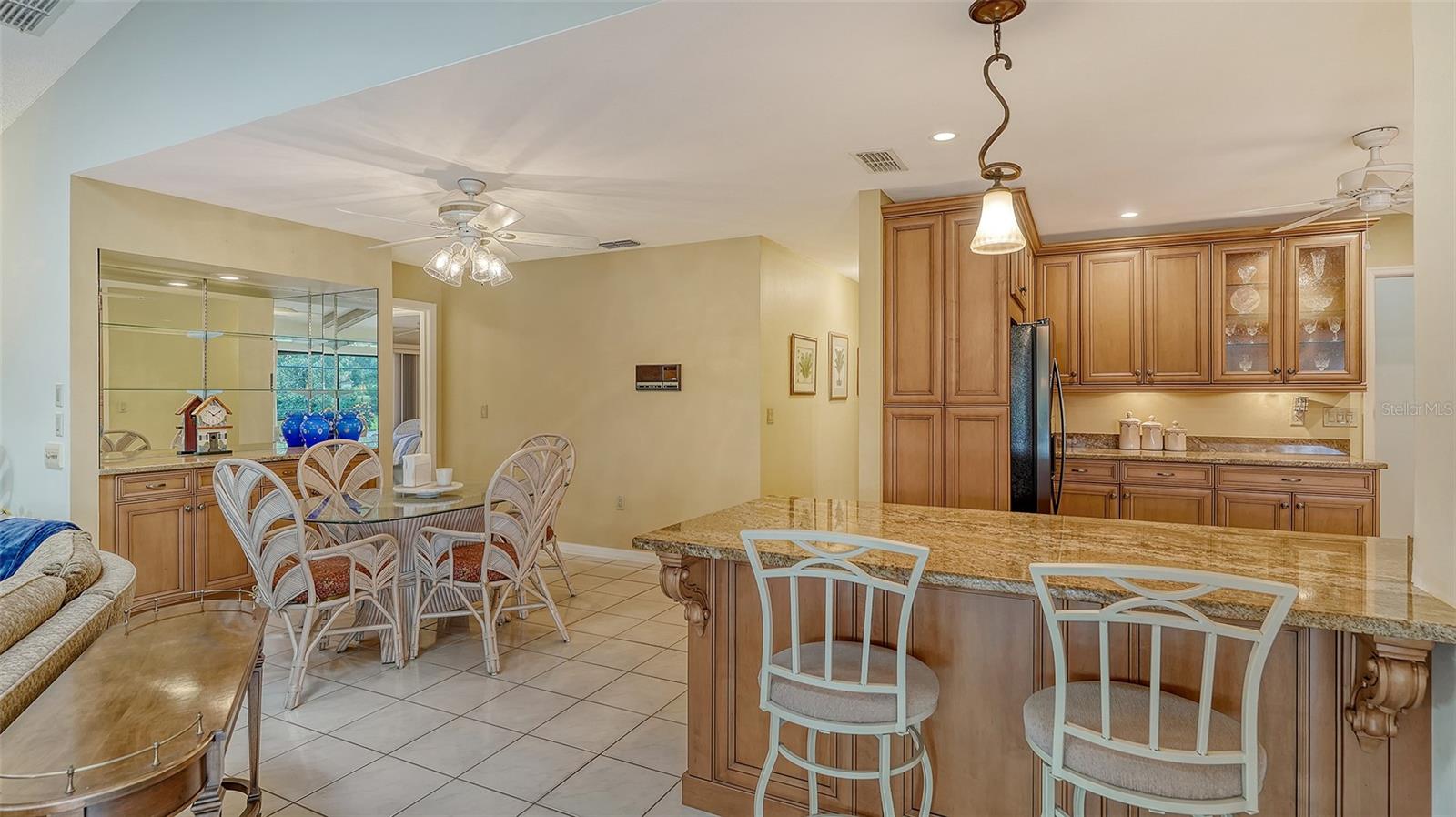 Image 21 of 66 For 7426 Weeping Willow Boulevard