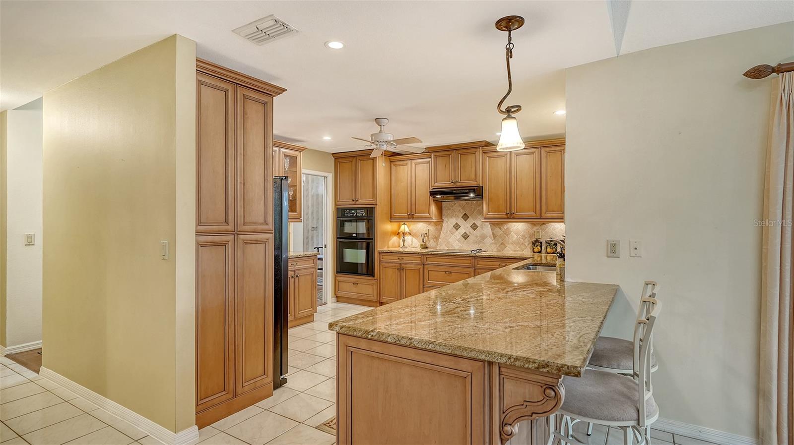 Image 22 of 66 For 7426 Weeping Willow Boulevard