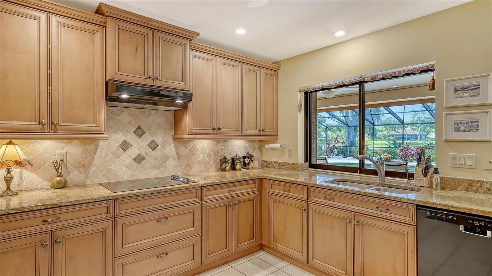 Image 23 of 66 For 7426 Weeping Willow Boulevard