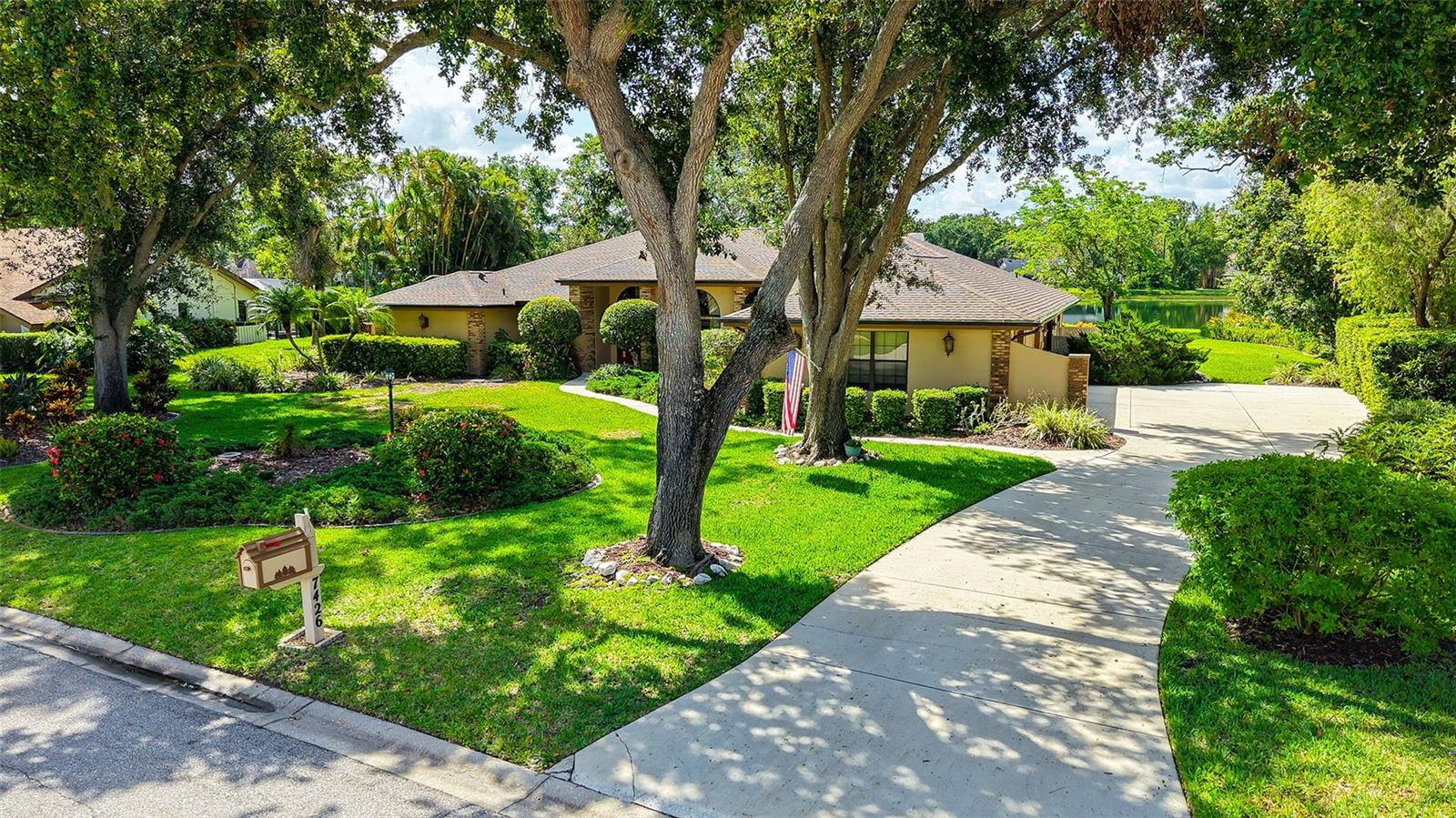 Image 3 of 66 For 7426 Weeping Willow Boulevard