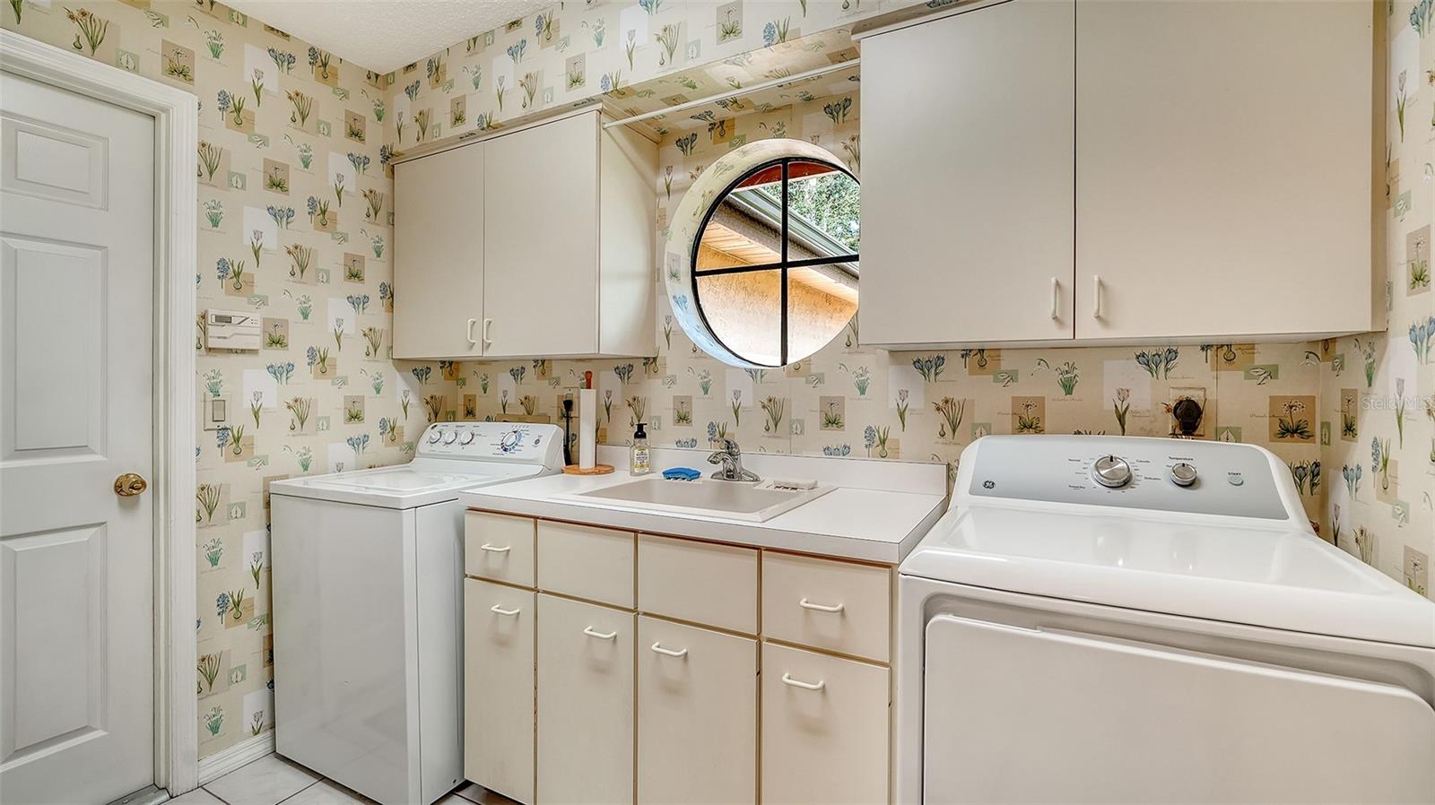 Image 47 of 66 For 7426 Weeping Willow Boulevard