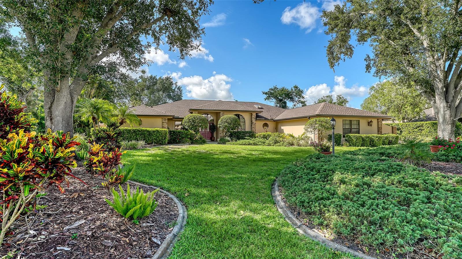 Image 5 of 66 For 7426 Weeping Willow Boulevard