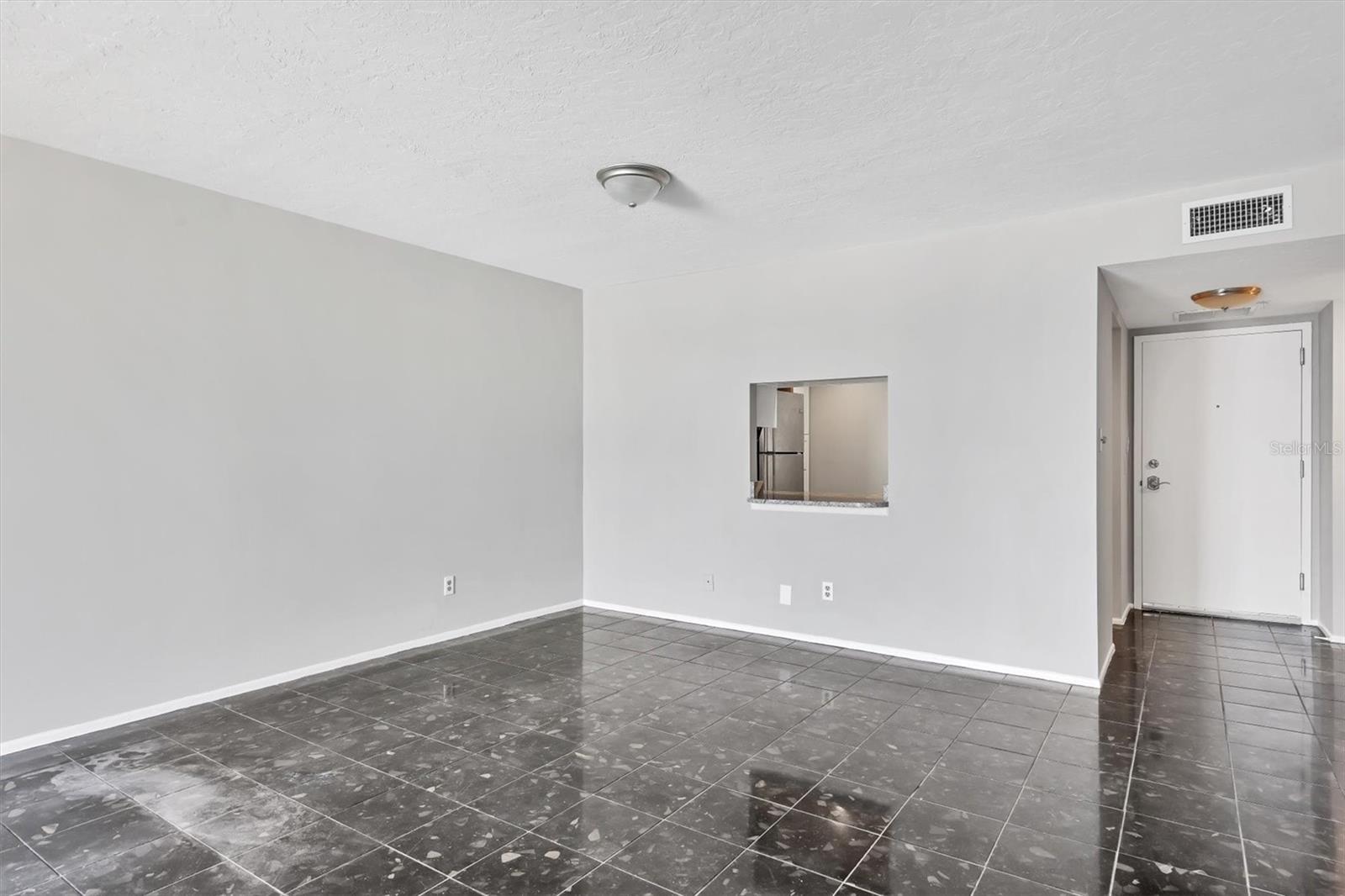 Image 20 of 53 For 101 Gulfstream Avenue 15c