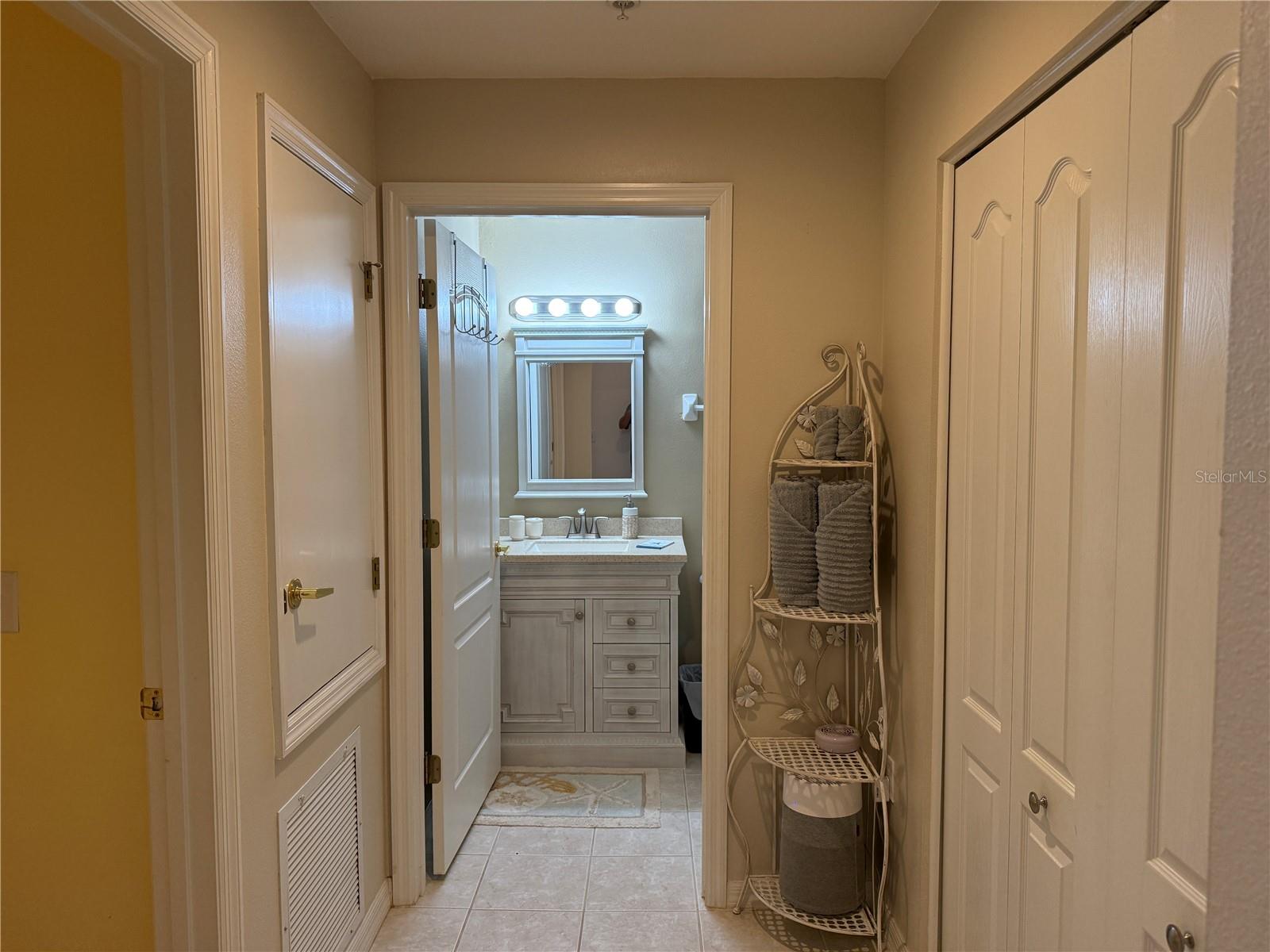 Image 23 of 29 For 5320 Hyland Hills Avenue 2222