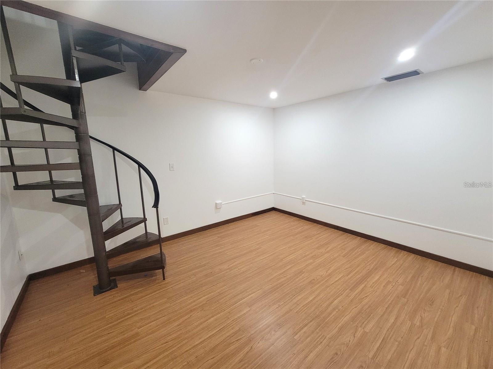 Image 16 of 20 For 306 63rd Street B