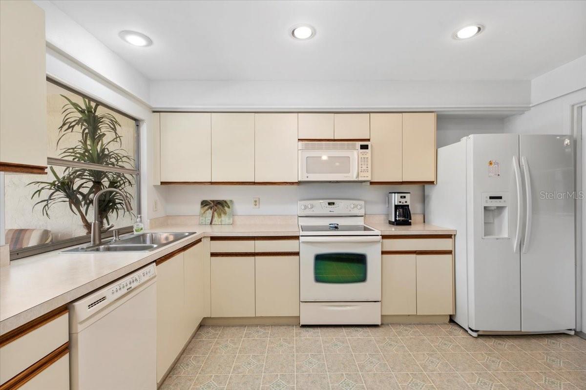 Image 19 of 55 For 204 Aspen Street