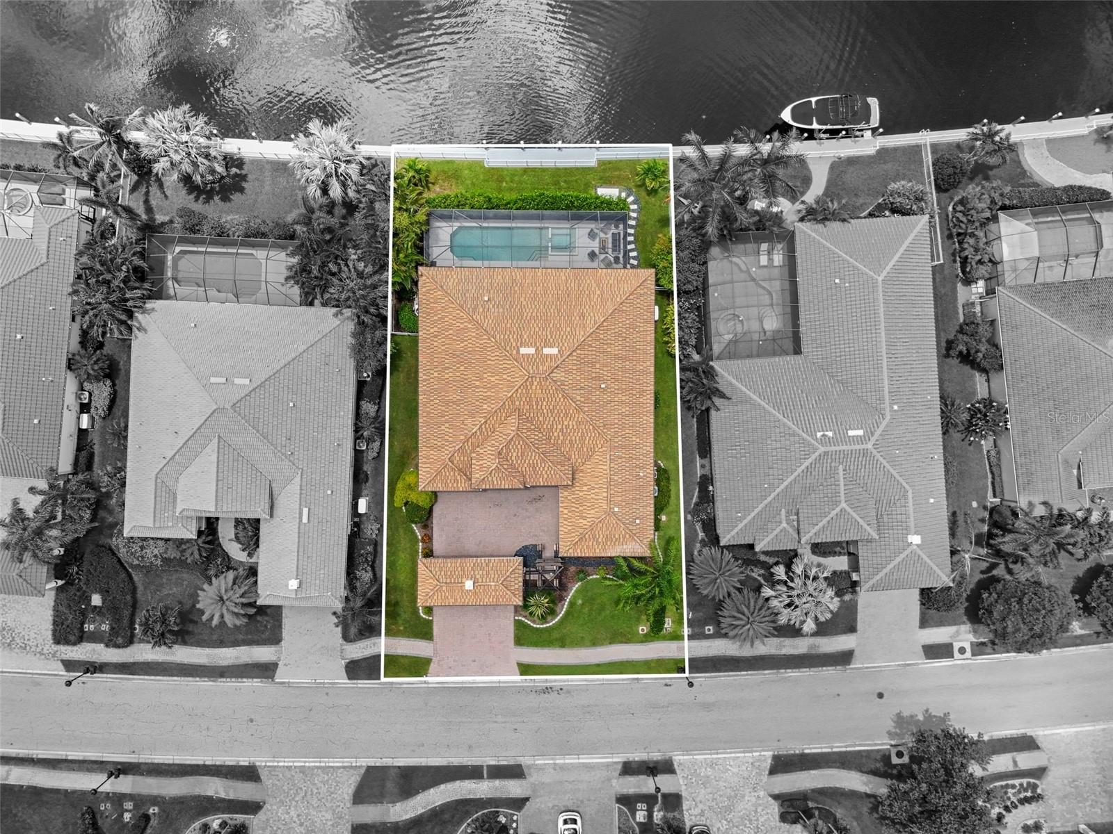 Image 90 of 94 For 584 Mast Drive