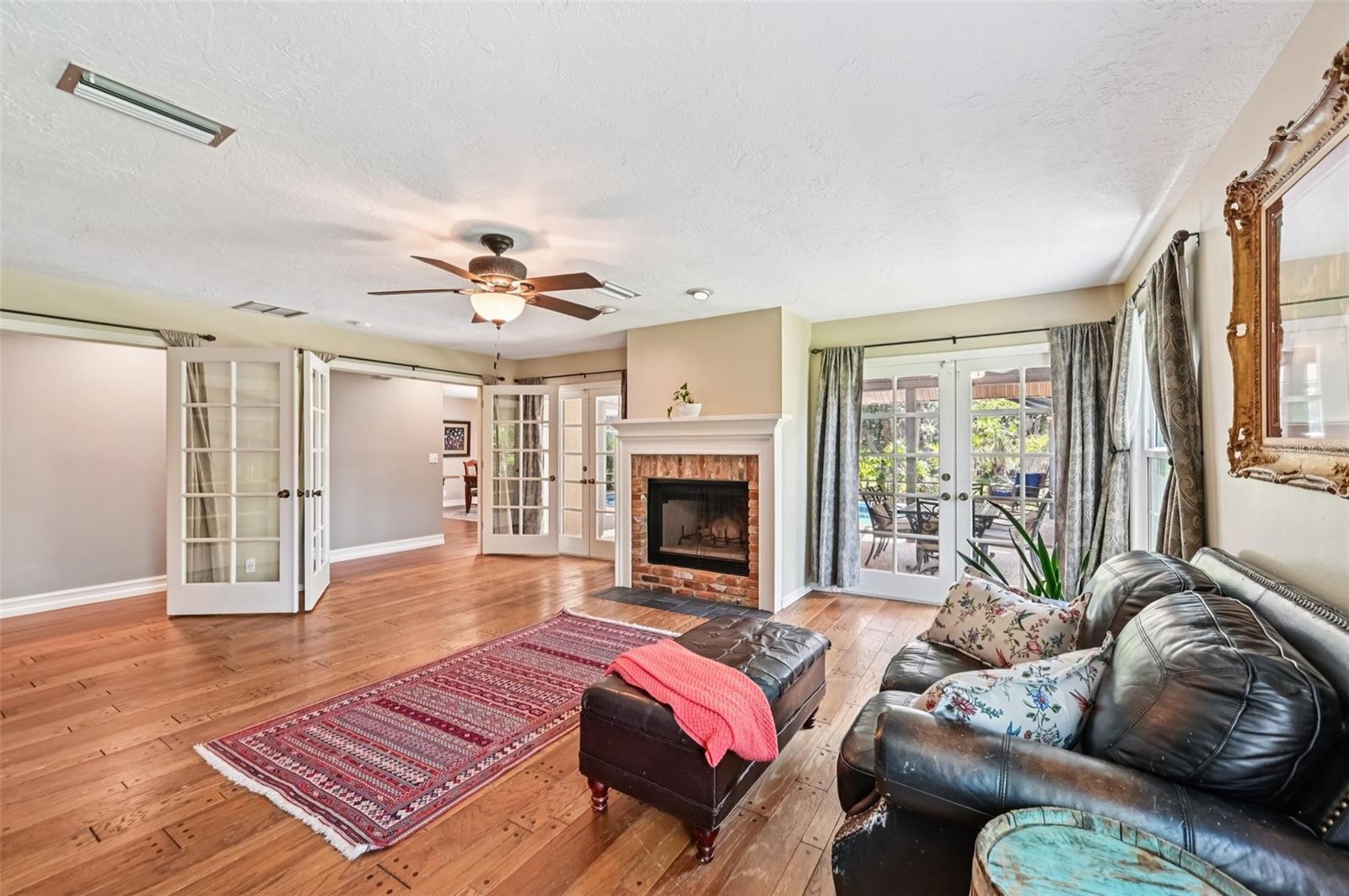 Image 6 of 42 For 1509 Shadow Ridge Circle