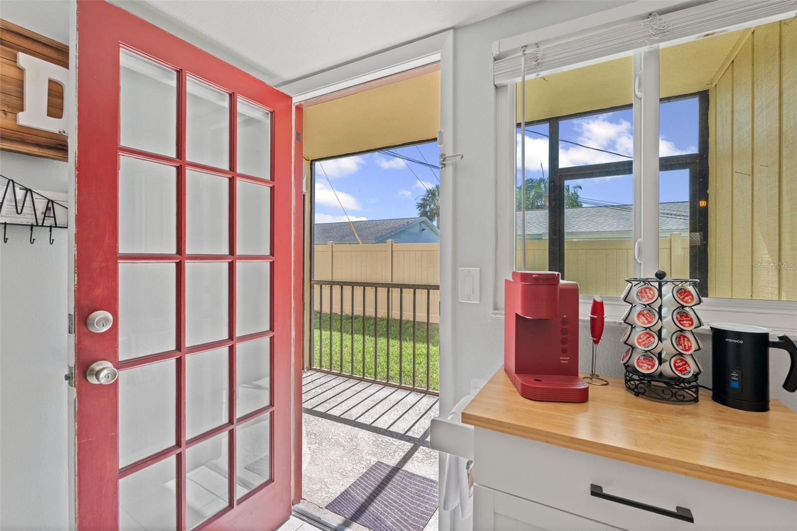Image 14 of 31 For 2415 Bayshore Gardens Parkway 2