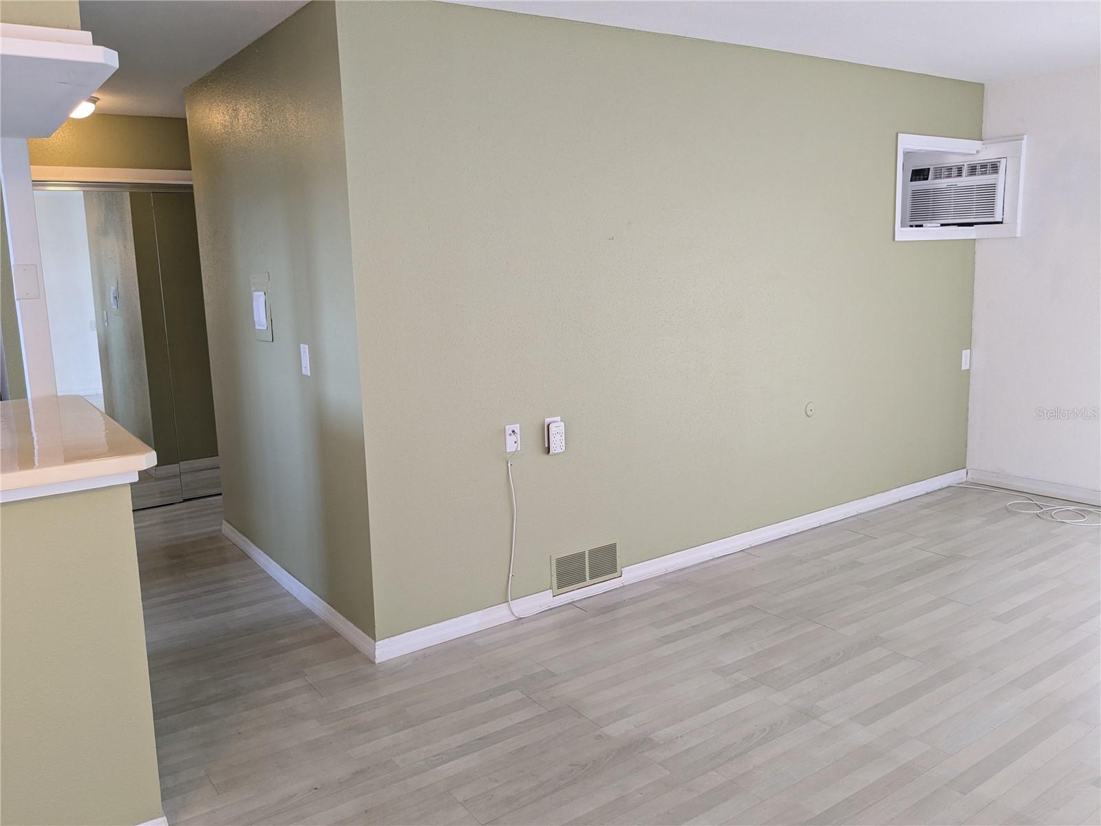 Image 10 of 39 For 5893 Todd Street E-26