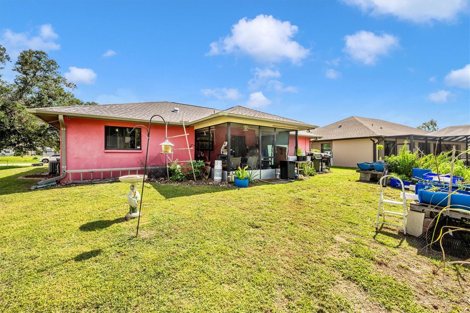 Listing photo id 34 for 4145 Price Boulevard