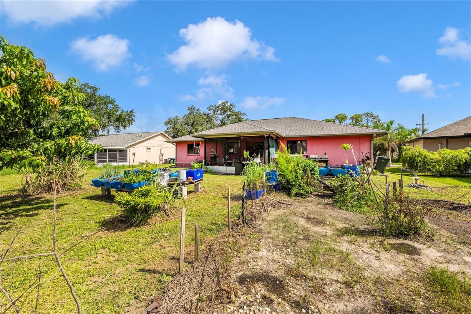 Listing photo id 36 for 4145 Price Boulevard