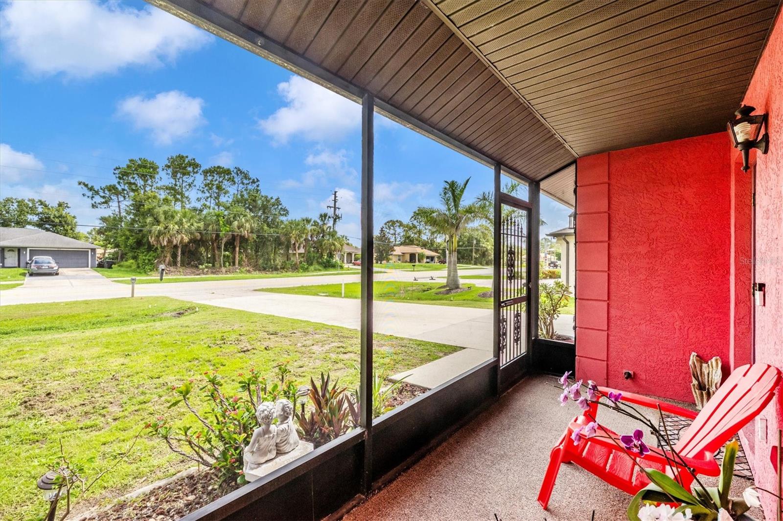 Listing photo id 6 for 4145 Price Boulevard