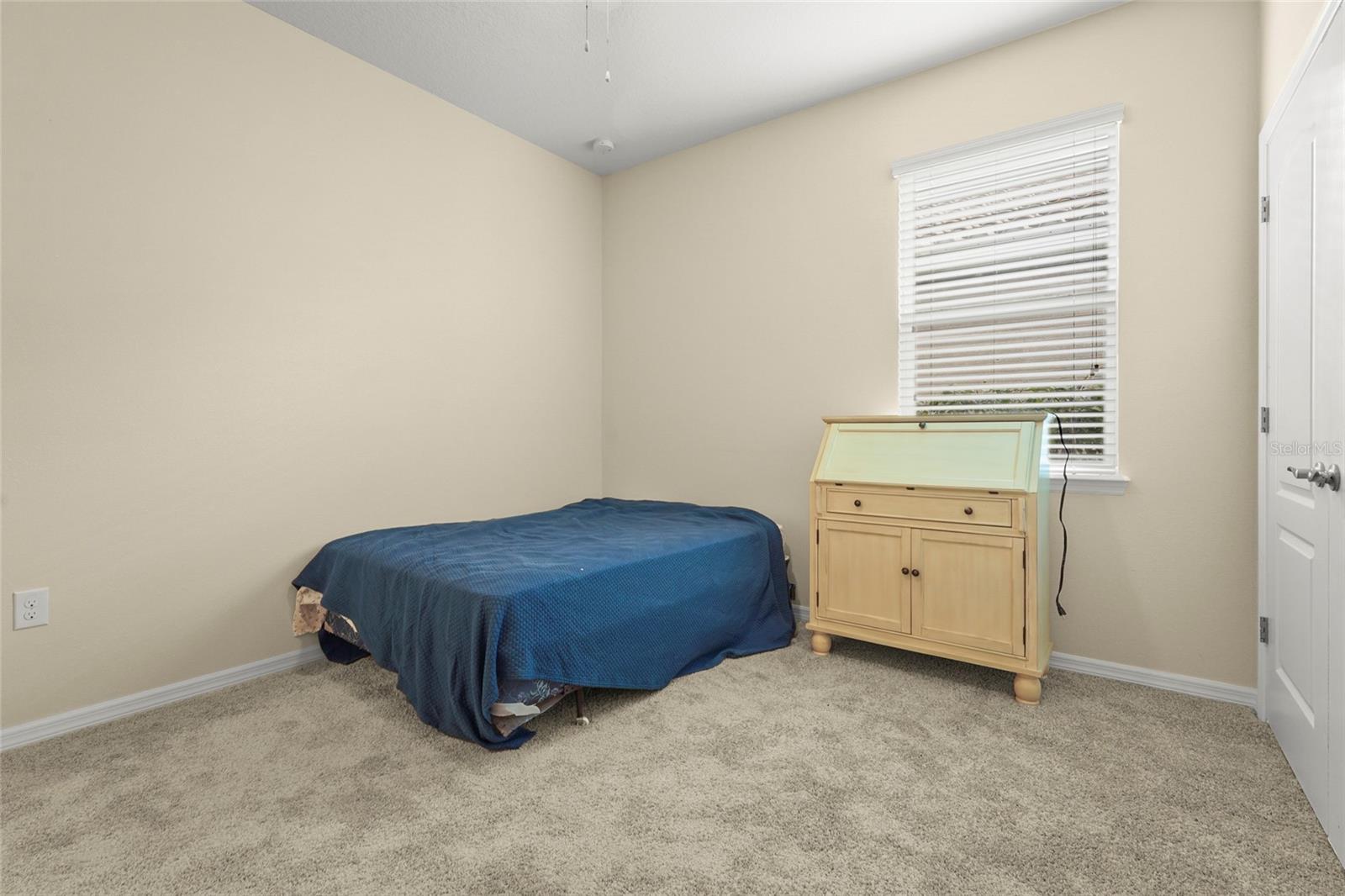 Image 11 of 66 For 2920 Oriole Drive