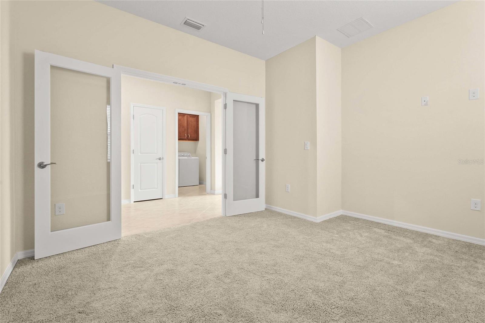 Image 12 of 66 For 2920 Oriole Drive