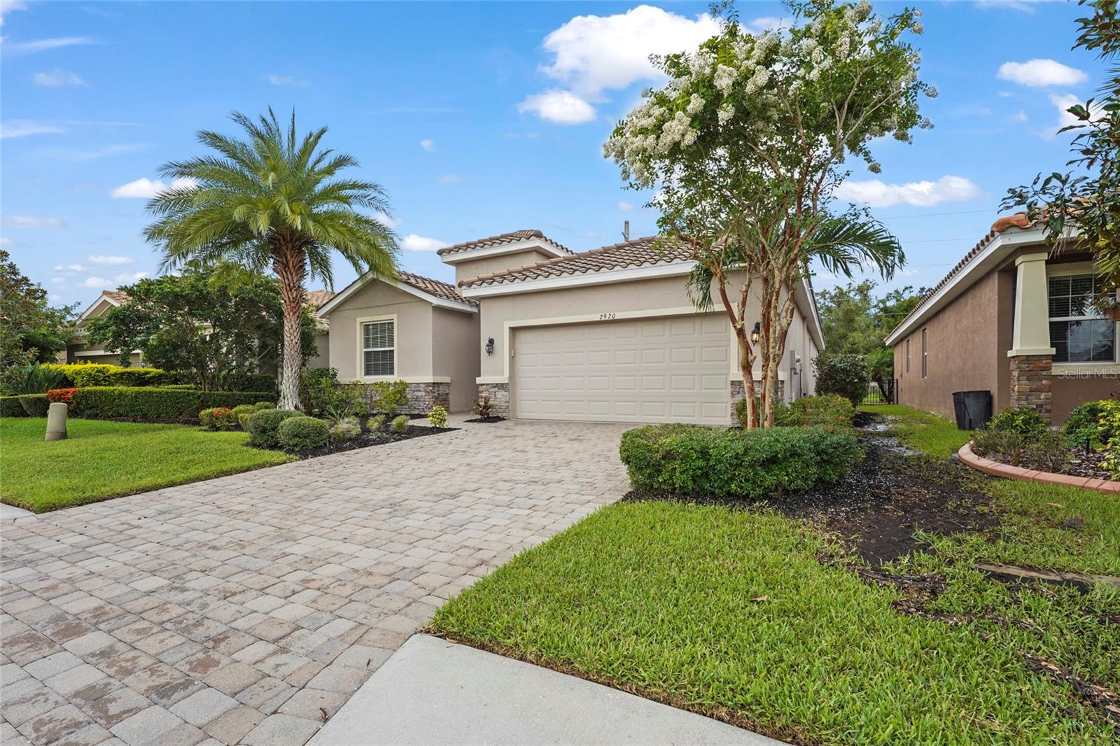Image 13 of 66 For 2920 Oriole Drive