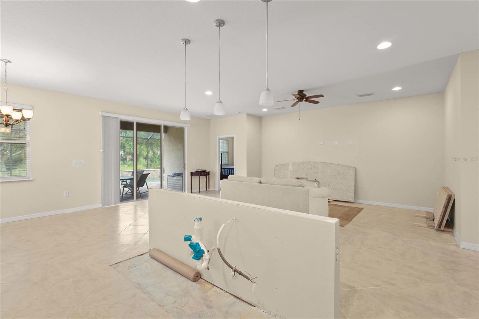 Image 17 of 66 For 2920 Oriole Drive