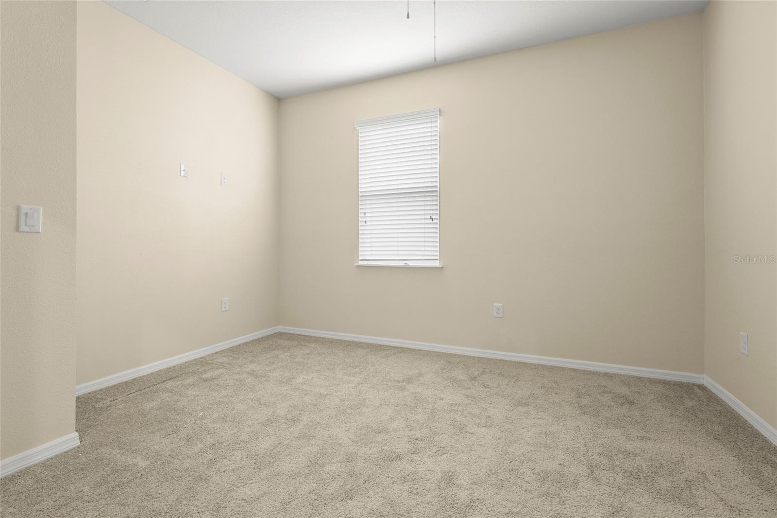 Image 25 of 66 For 2920 Oriole Drive
