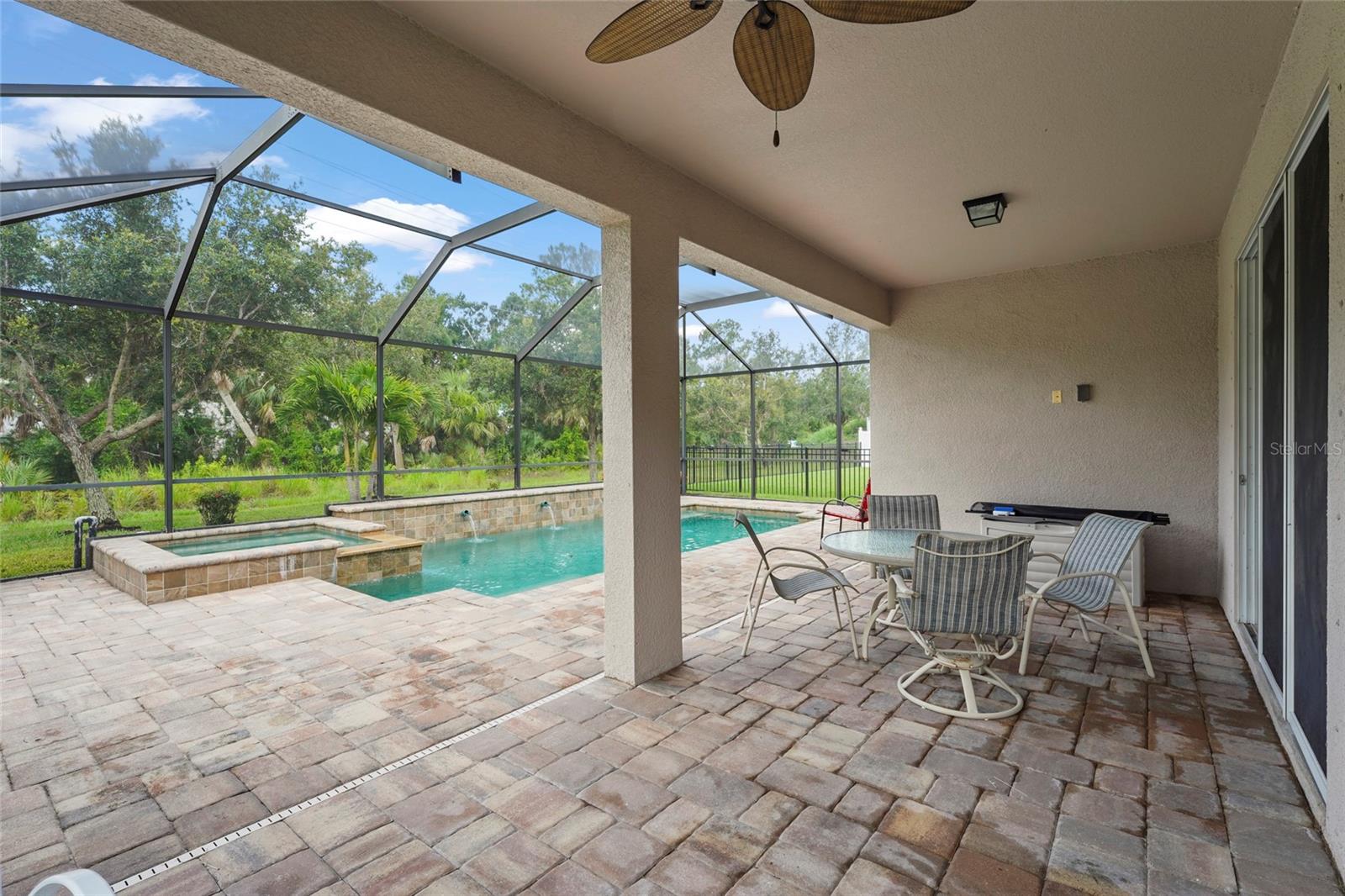 Image 31 of 66 For 2920 Oriole Drive