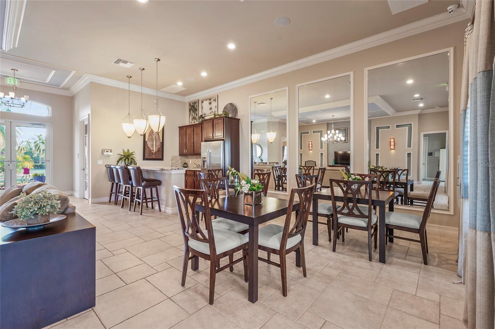 Image 45 of 66 For 2920 Oriole Drive