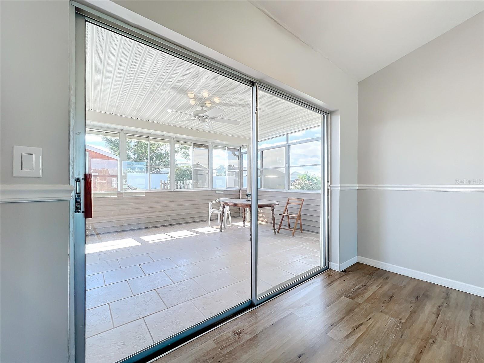 Image 14 of 39 For 13497 Bennett Drive