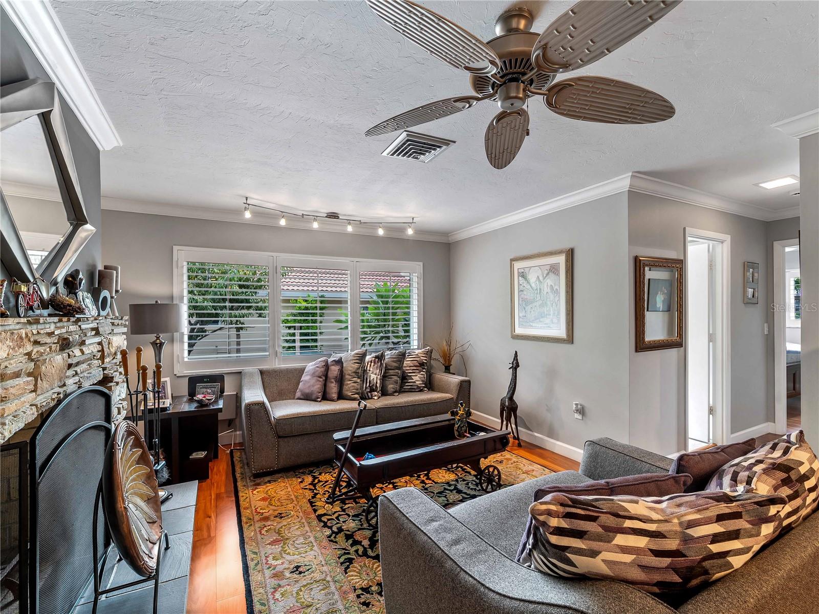 Image 15 of 85 For 123 Windward Drive