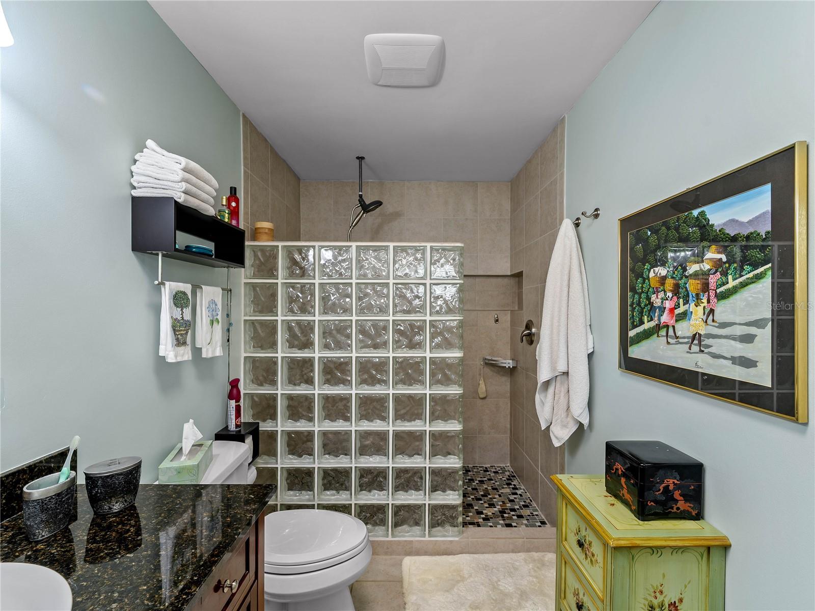 Image 22 of 85 For 123 Windward Drive