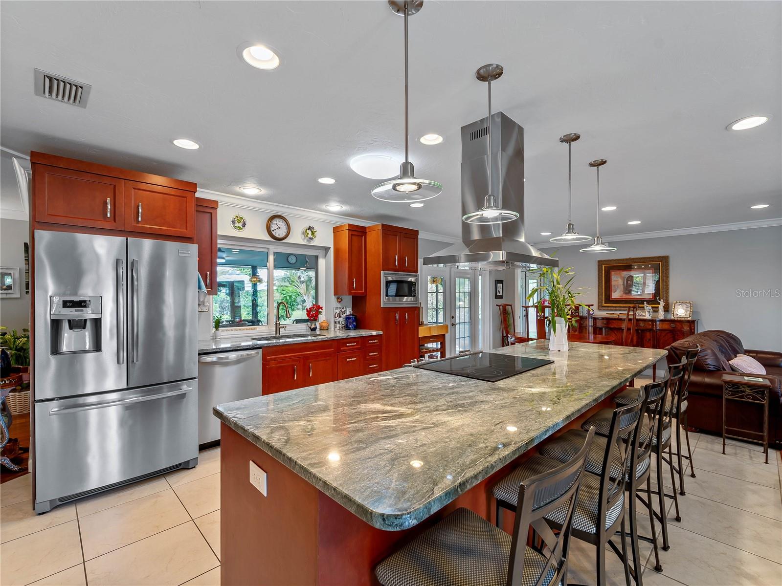 Image 4 of 85 For 123 Windward Drive