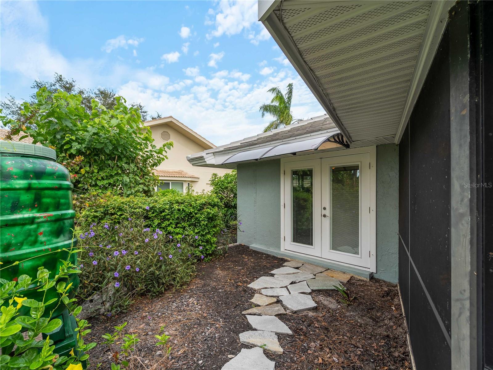 Image 40 of 85 For 123 Windward Drive