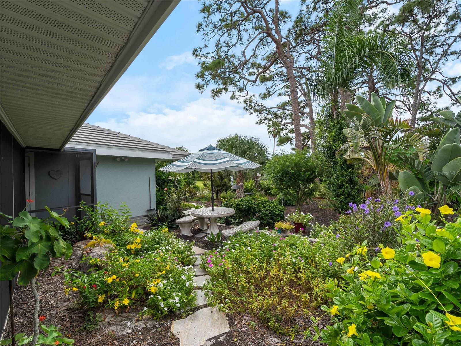 Image 41 of 85 For 123 Windward Drive
