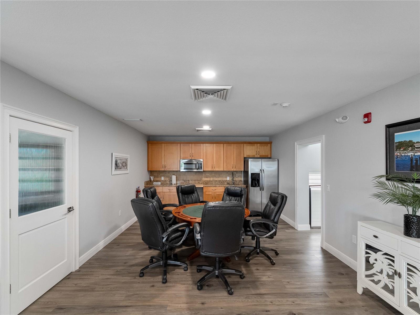 Image 74 of 85 For 123 Windward Drive