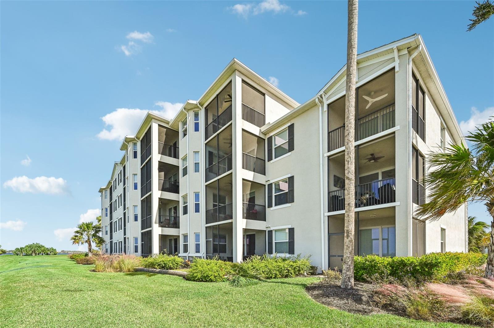 Image 43 of 80 For 850 Tidewater Shores Loop 102