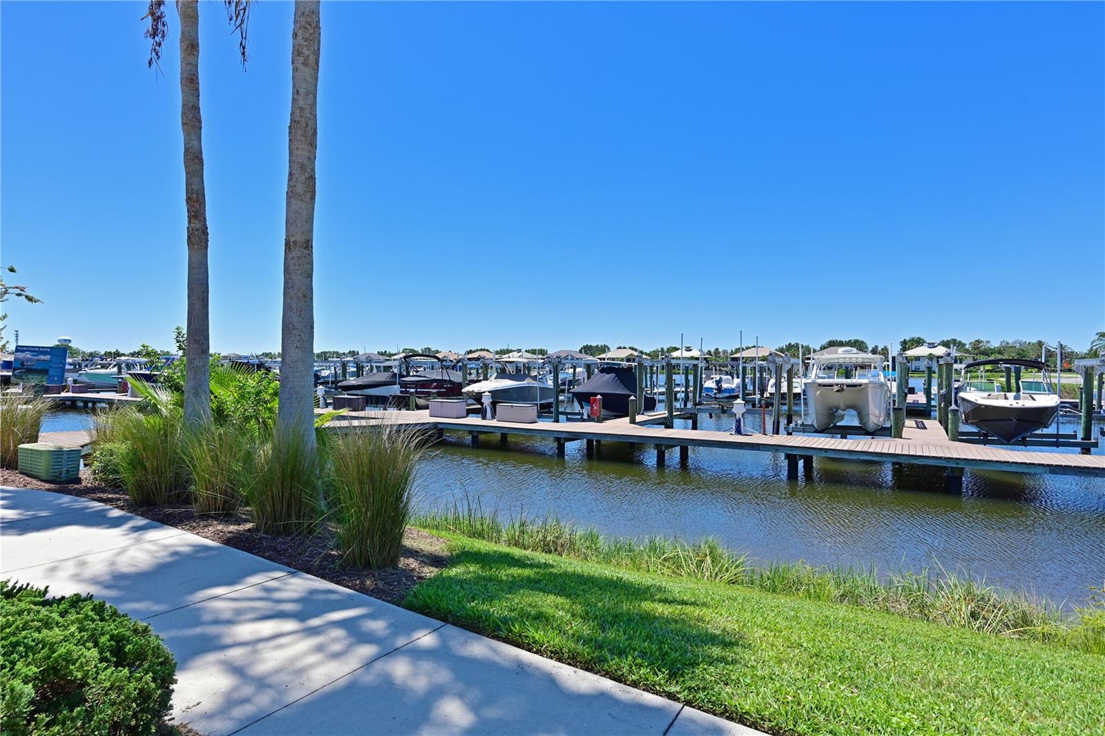 Image 71 of 80 For 850 Tidewater Shores Loop 102