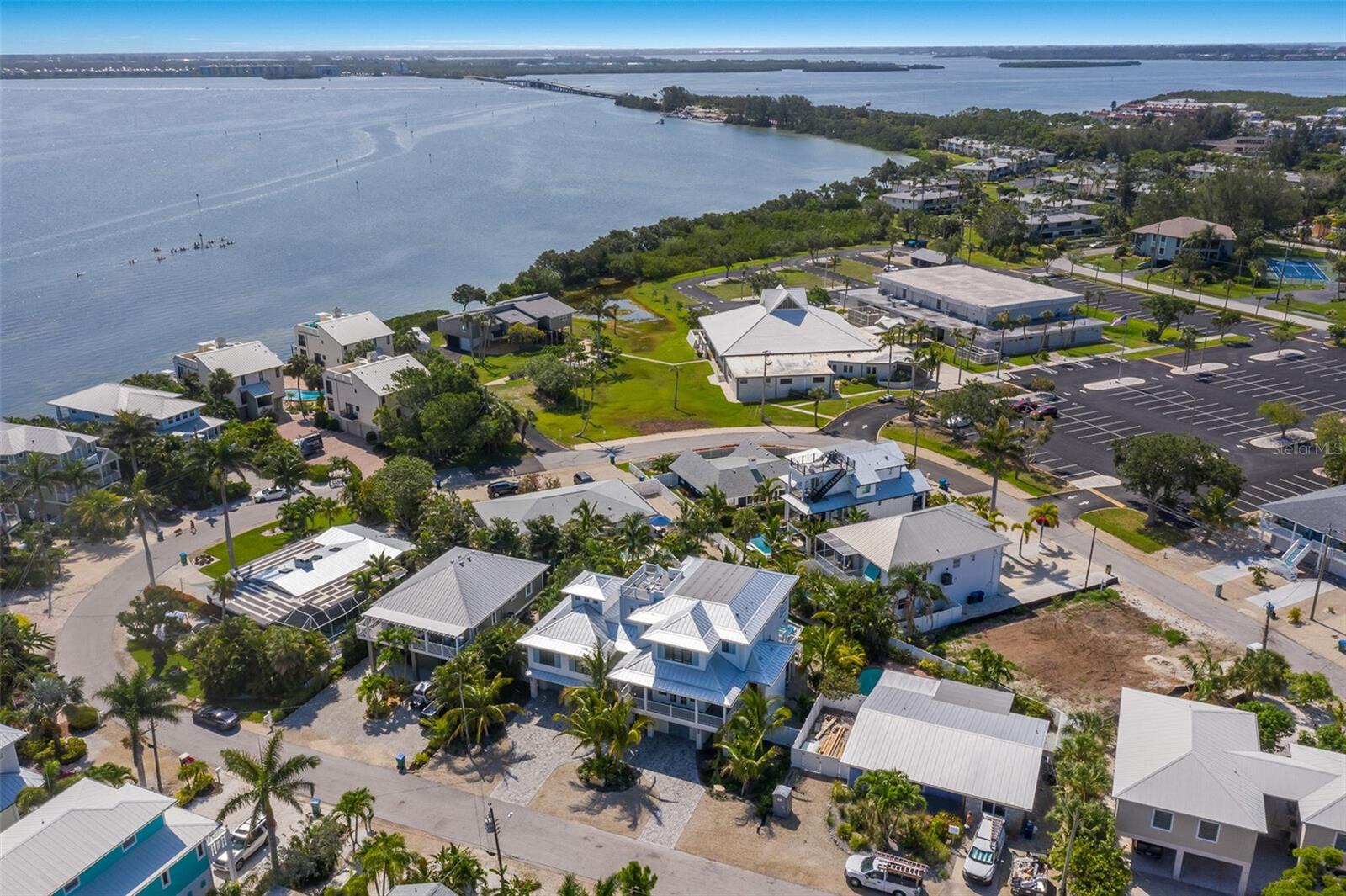 Image 80 of 80 For 227 Harbor Drive