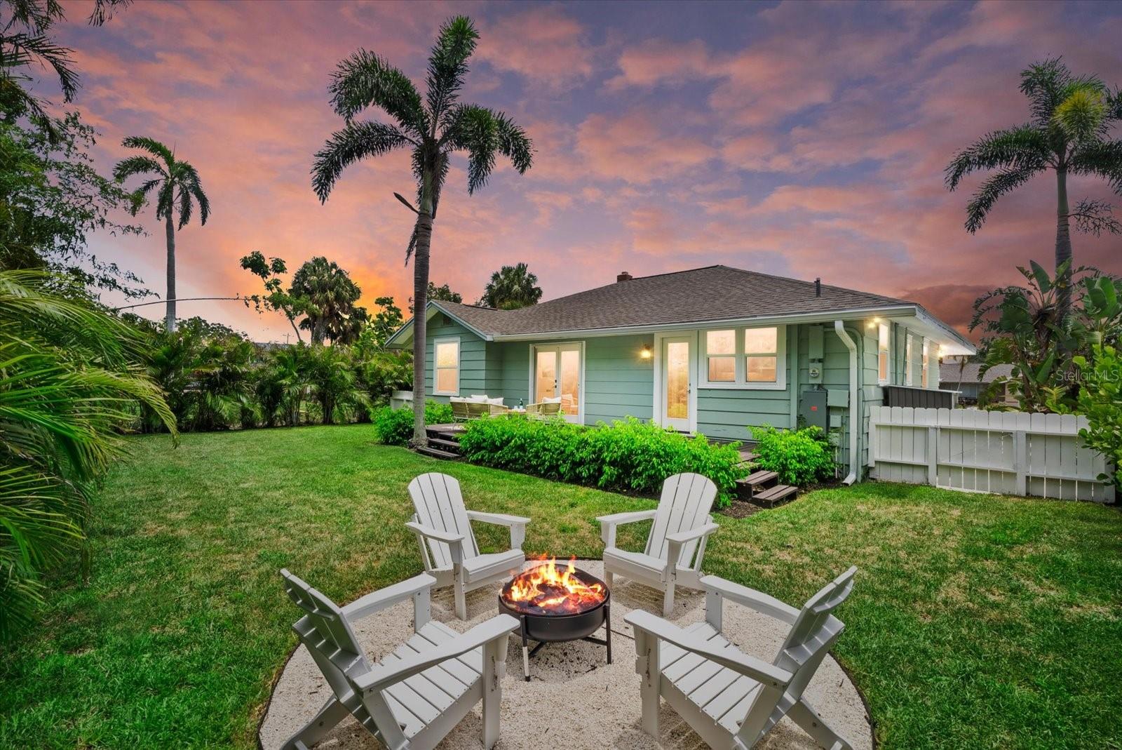 Image 3 of 35 For 1051 Indian Beach Drive