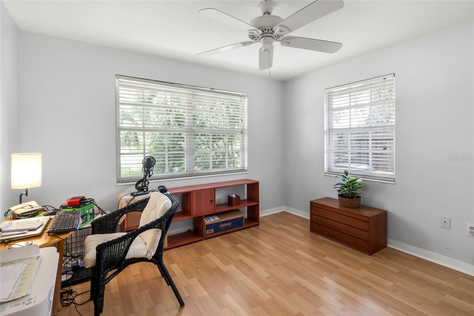 Image 12 of 27 For 846 42nd Street