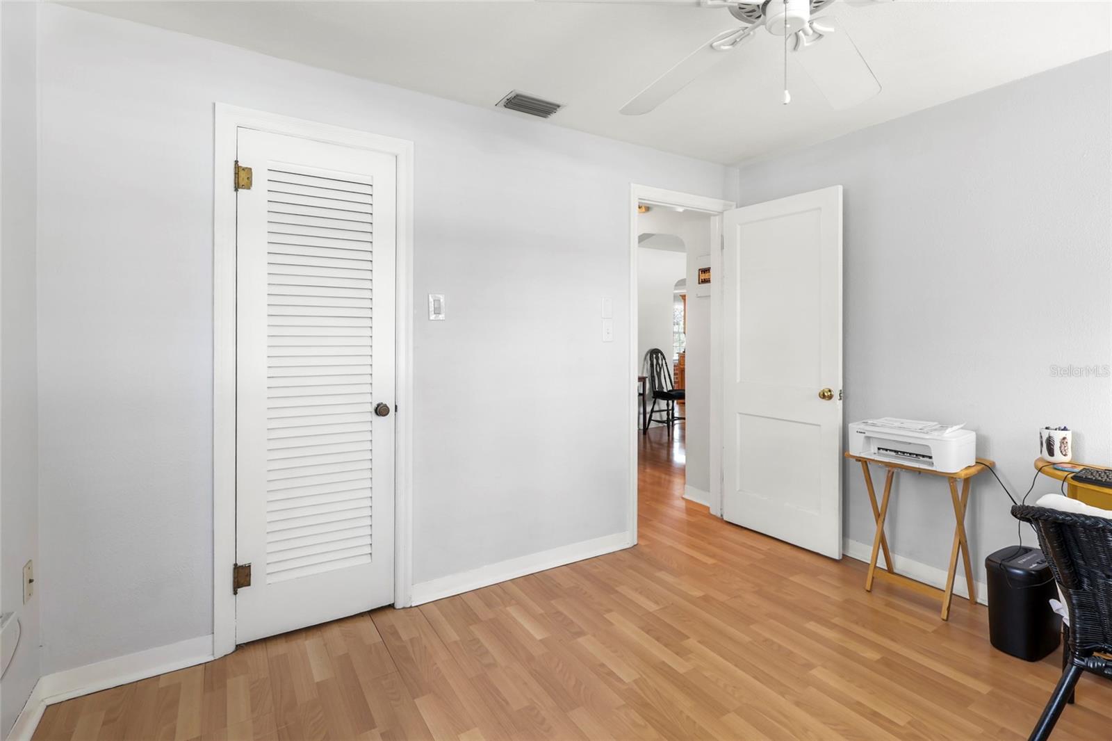 Image 14 of 27 For 846 42nd Street