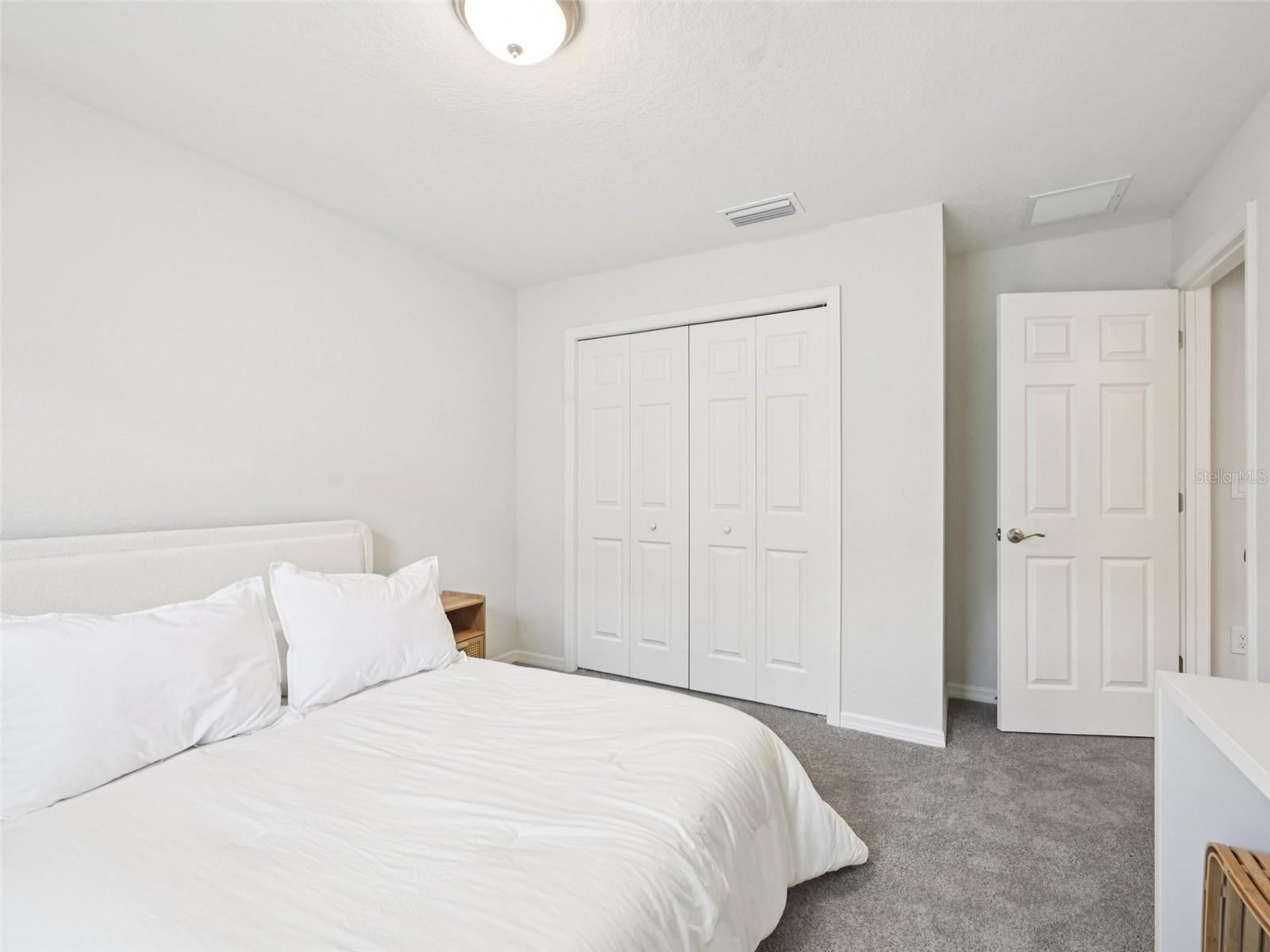 Image 14 of 49 For 6528 166th Place E