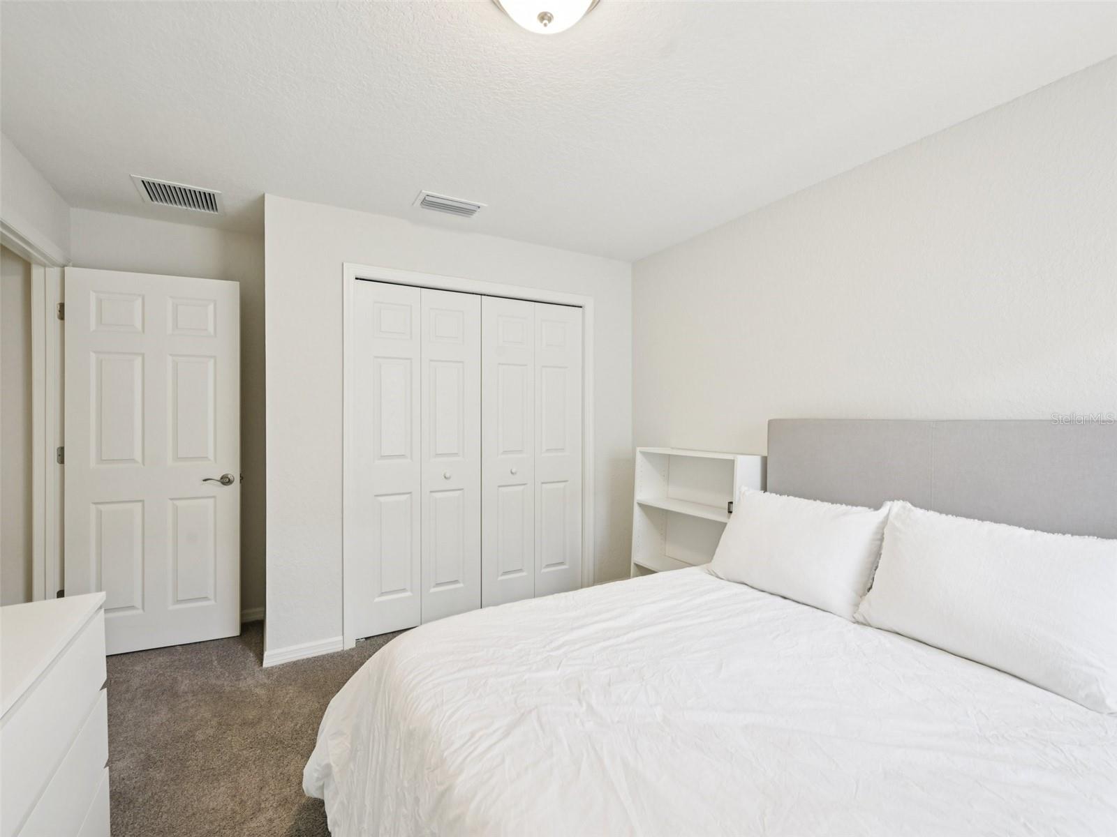 Image 17 of 49 For 6528 166th Place E