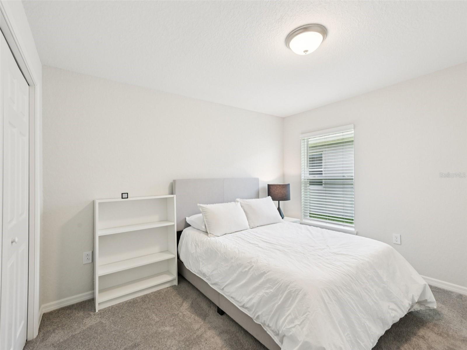 Image 19 of 49 For 6528 166th Place E