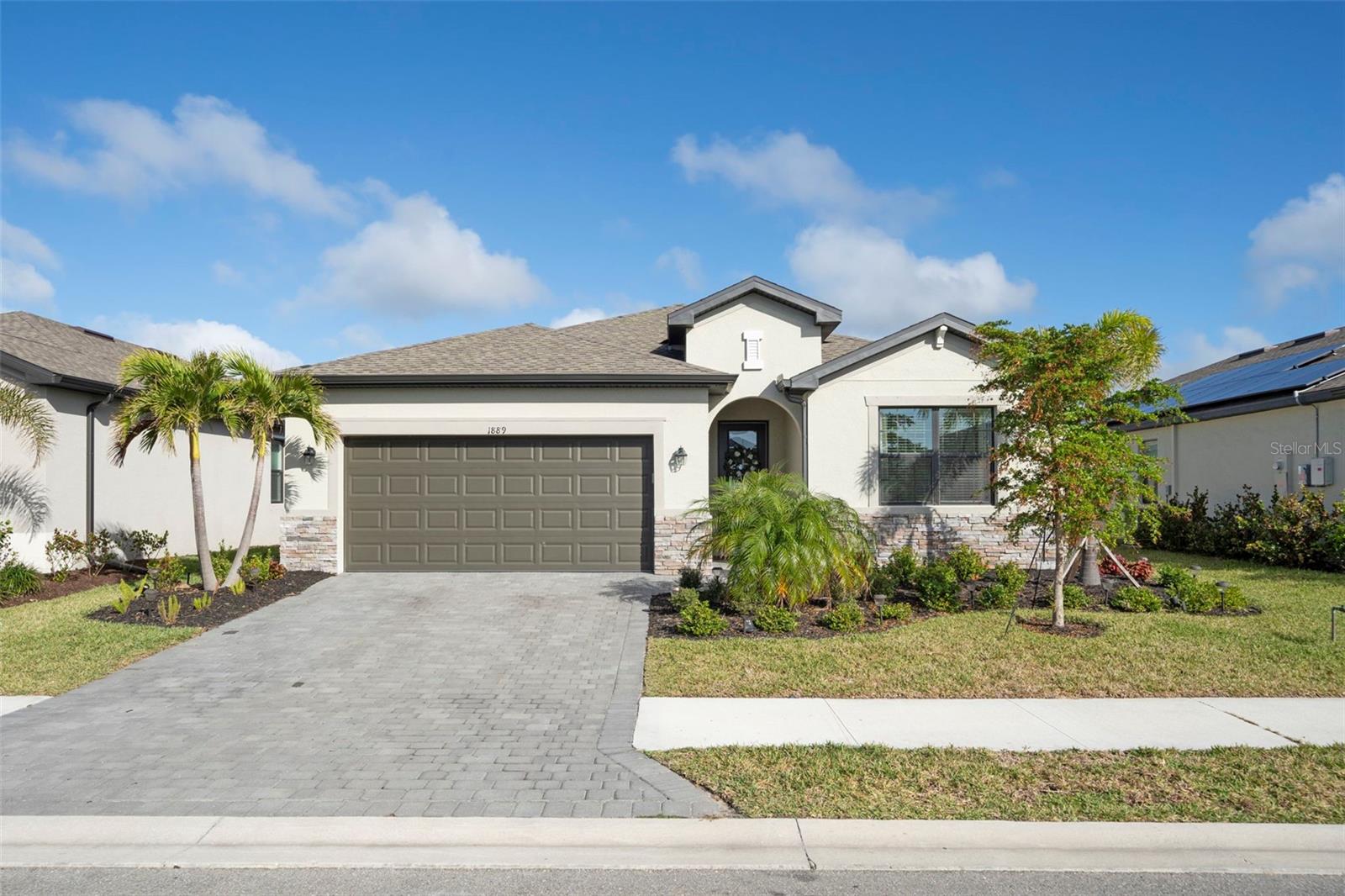 Image 2 of 28 For 1889 Saddlewood Circle