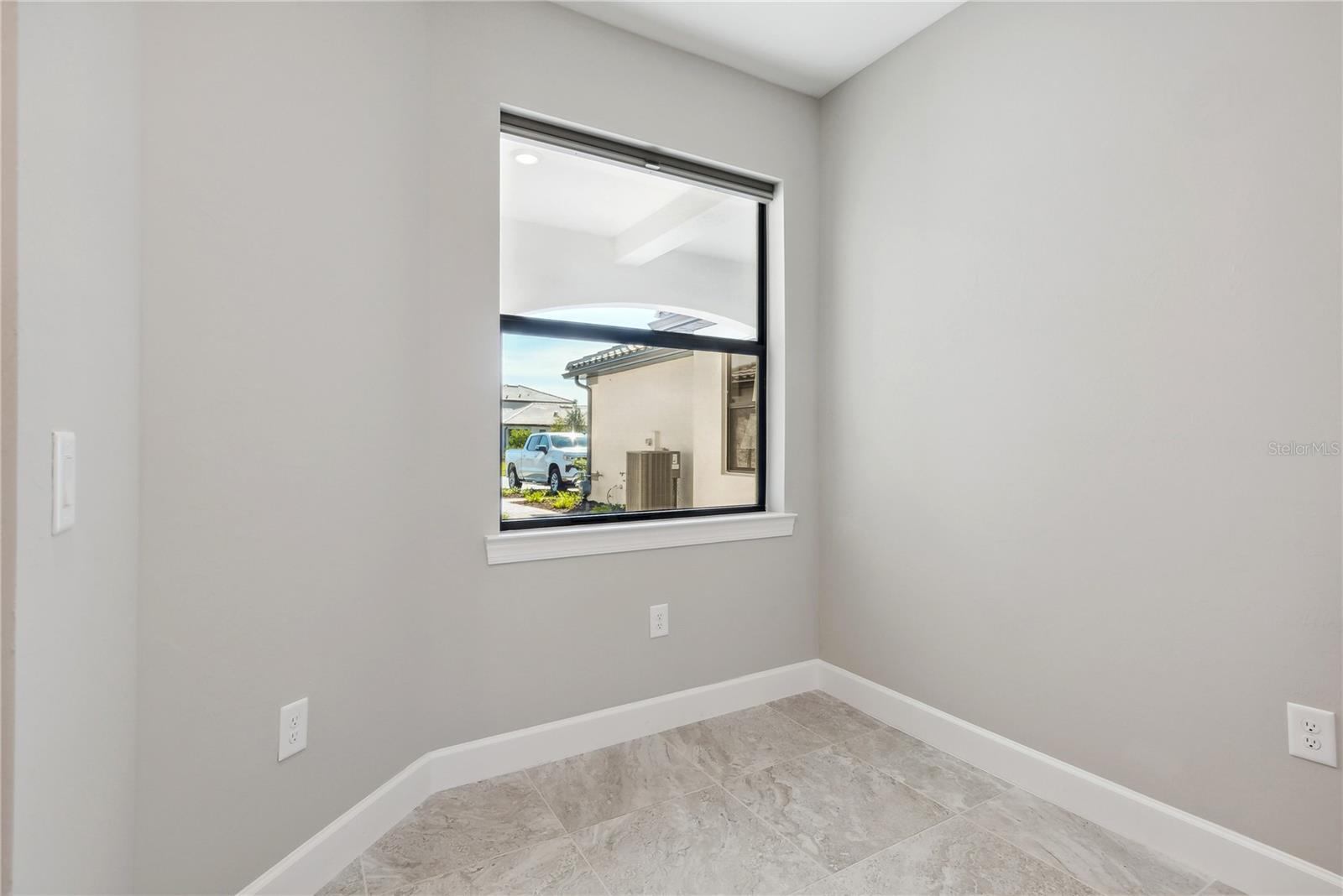 Image 15 of 47 For 14401 Eagle Branch Drive