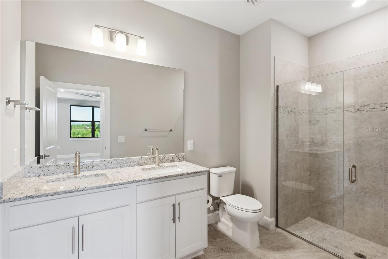 Image 18 of 47 For 14401 Eagle Branch Drive