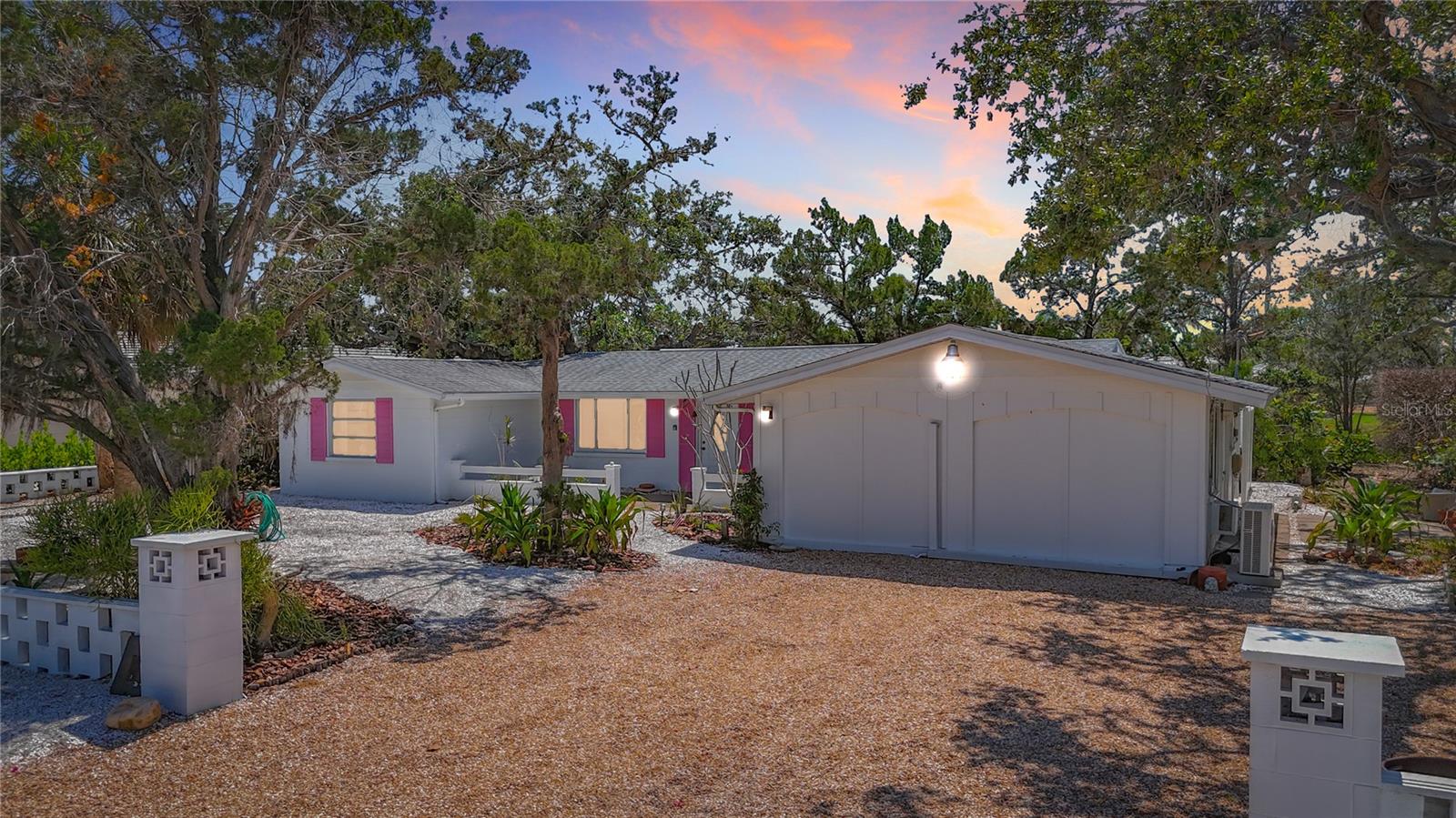 Details for 5572 Shadow Lawn Drive, SARASOTA, FL 34242