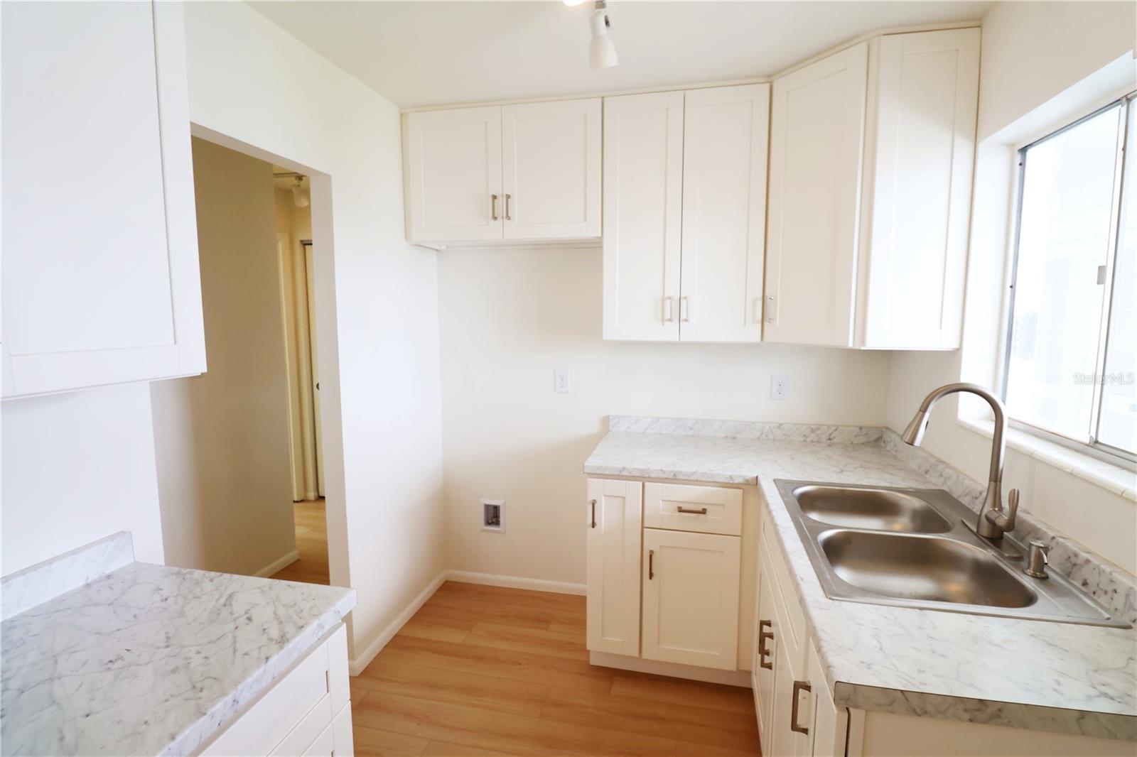 Image 2 of 22 For 1880 Sunny Drive F35