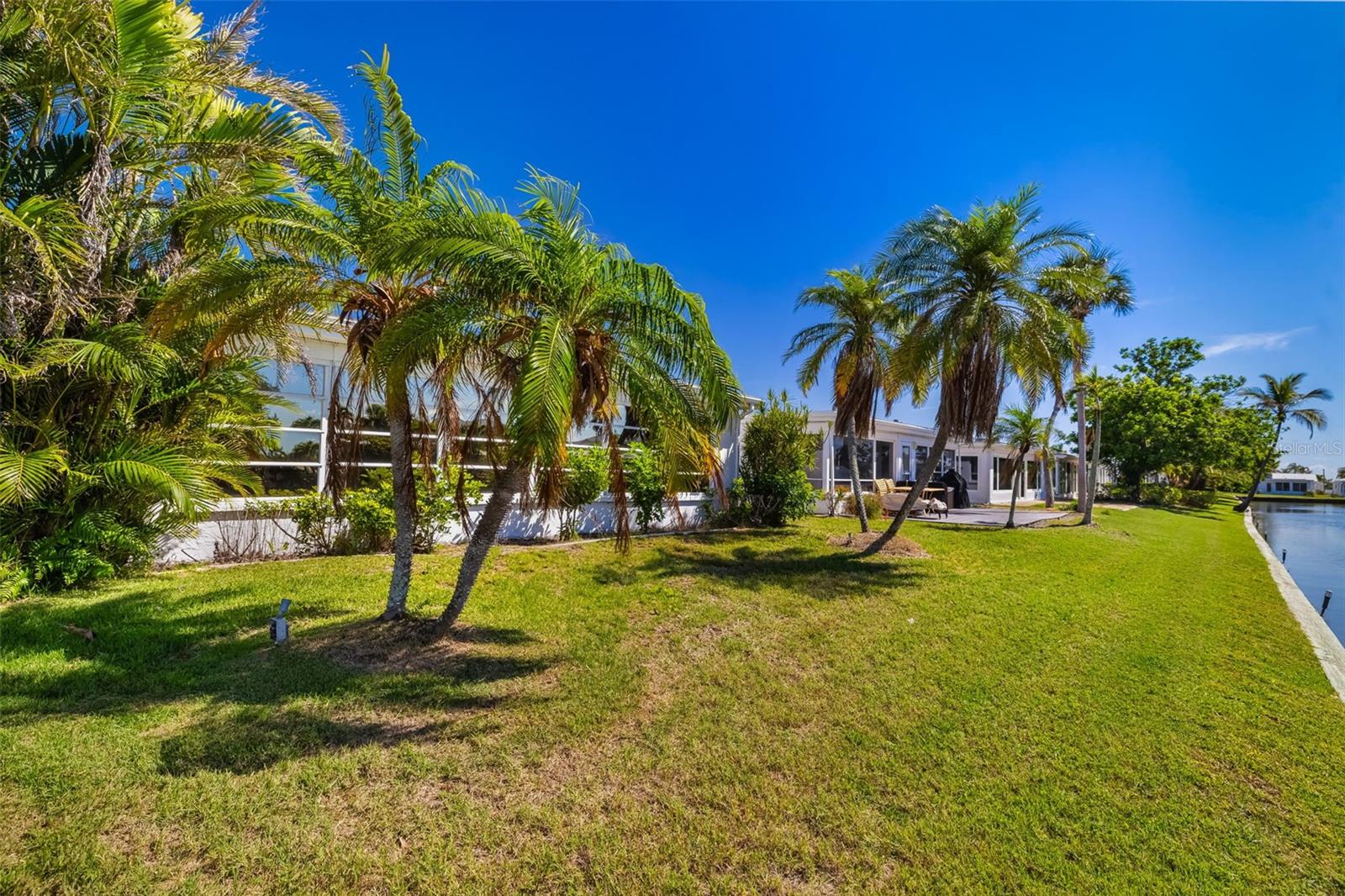 Image 5 of 34 For 564 Spanish Drive N